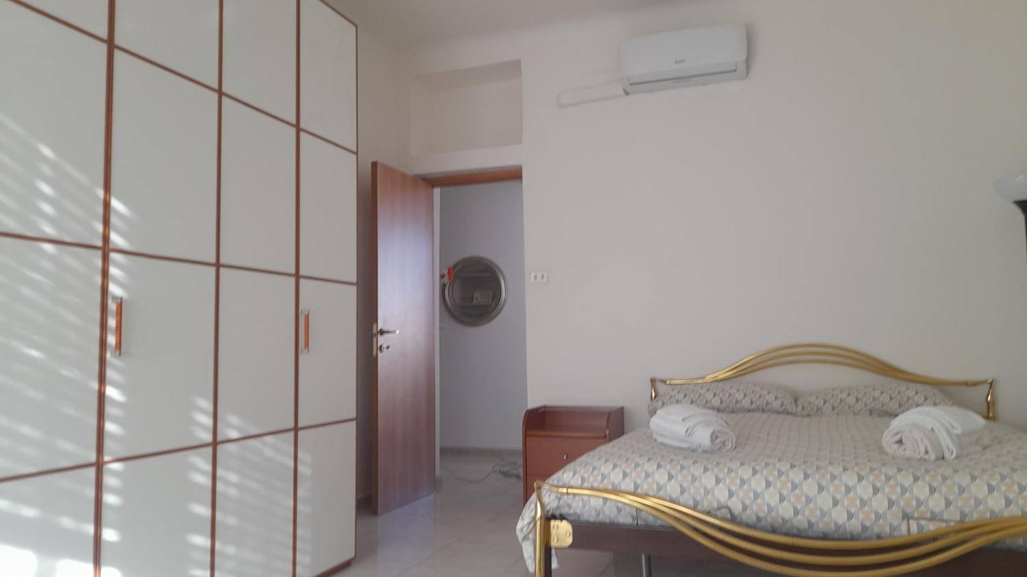 Apartment Duomo Bocconi Navigli Milano Exterior foto